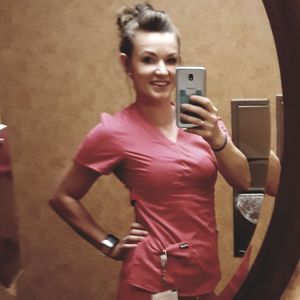 Meet your Posher, Jillian